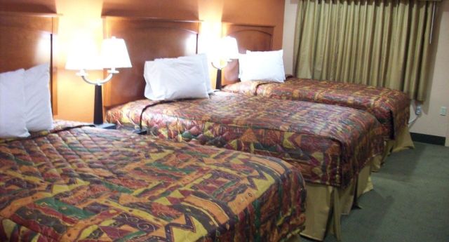 Budgetel Inn And Suites Hearne Номер фото